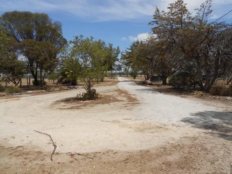 Fifth view of Homely house listing, 120 Cannawigara Road, Bordertown SA 5268