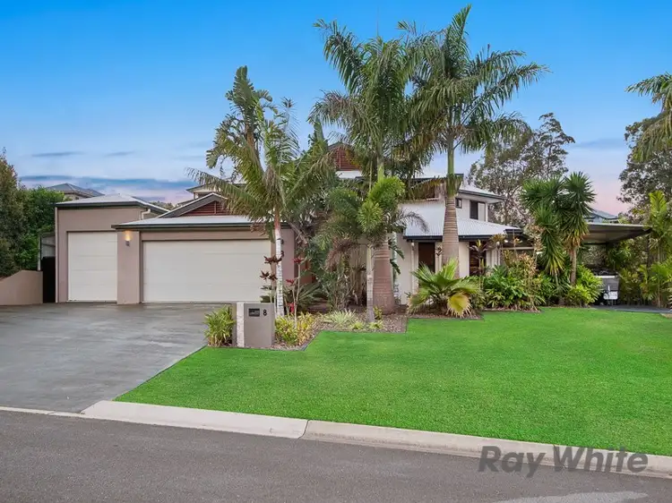 8 Pardalote Place, Cashmere QLD 4500