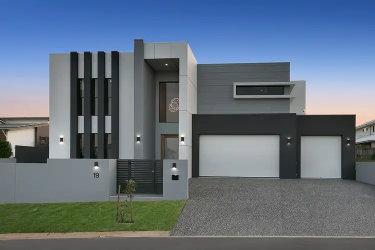 19 Carfrae Avenue, Underwood QLD 4119