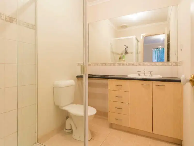 Sixth view of Homely unit listing, 2/18 Reid Street, Frankston VIC 3199