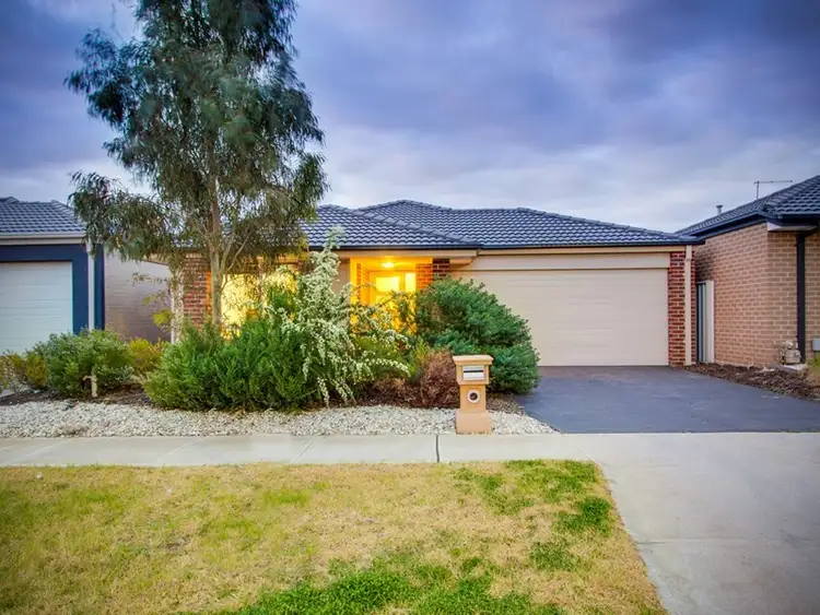 10 Gladesville Street, Truganina VIC 3029