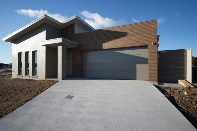 31 Anakie Court, Ngunnawal ACT 2913