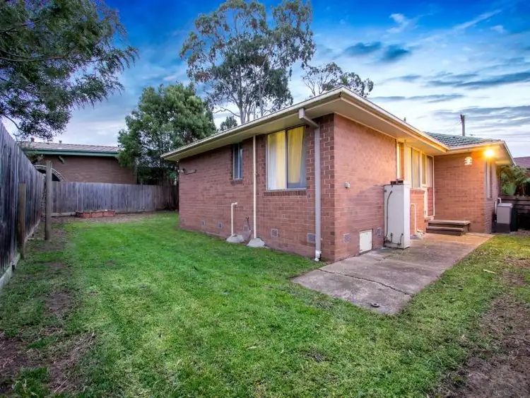 Seventh view of Homely house listing, 2 Boree Court, Frankston VIC 3199