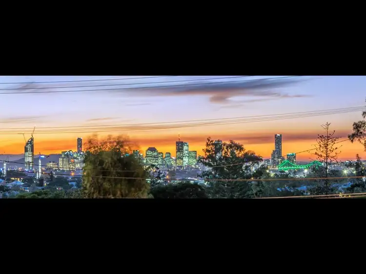 379 Chatsworth Road, Coorparoo QLD 4151