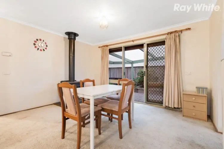 Fifth view of Homely unit listing, 2 Hibiscus Way, Keysborough VIC 3173