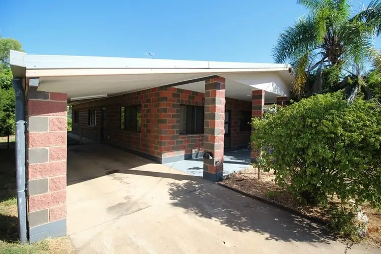 3 Roseanne Road, Emerald QLD 4720