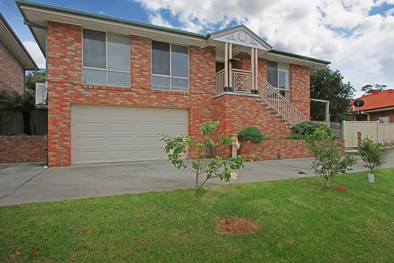 Main view of Homely house listing, 1/74 Hume Road, Sunshine Bay NSW 2536