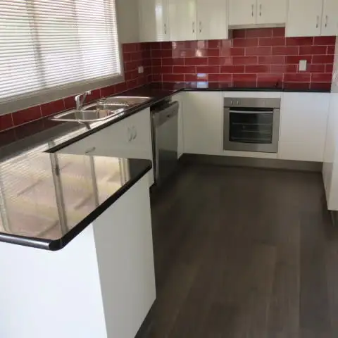 Third view of Homely house listing, 4 Waldby Court, Emerald QLD 4720