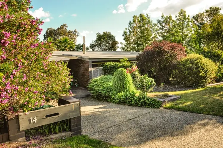 14 Darrambal Drive