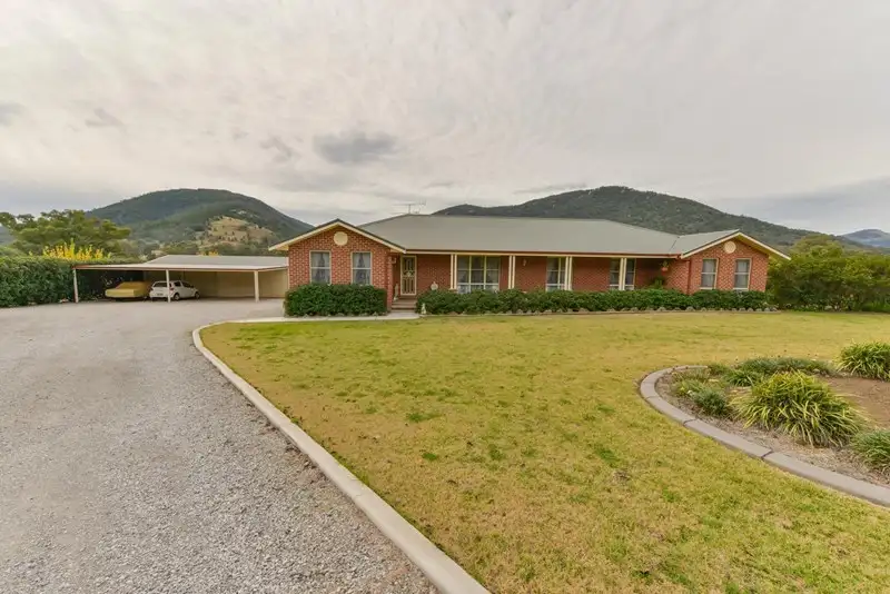 Main view of Homely house listing, 140 Elizabeth Drive, Tamworth NSW 2340