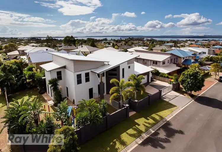 9 Creedin Court, Redland Bay QLD 4165