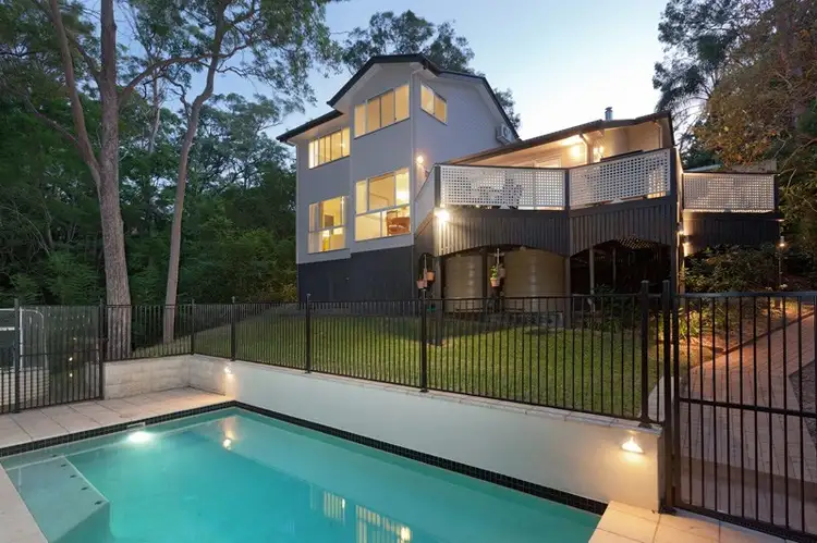122 Jesmond Road, Indooroopilly QLD 4068