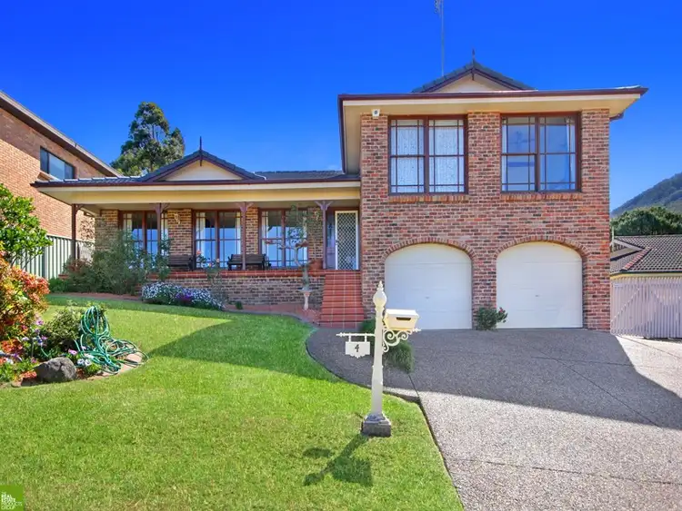4 Ribbonwood Road, Farmborough Heights NSW 2526
