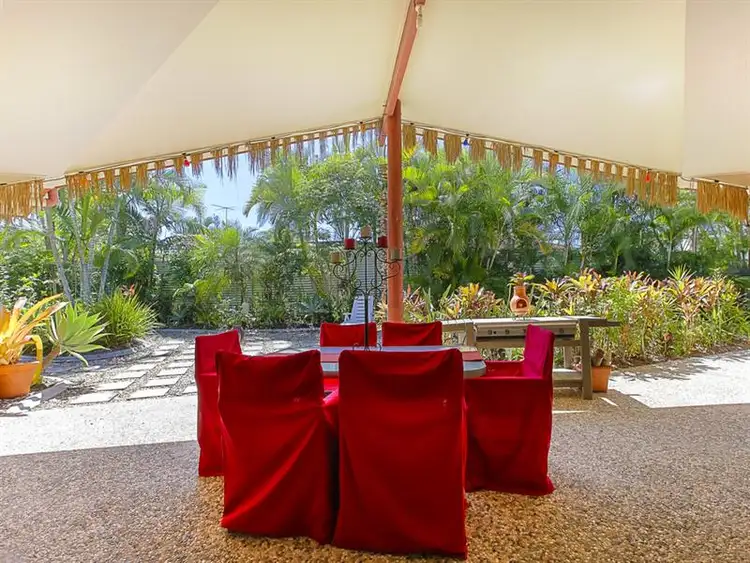 50 Balyarta Crescent, Mooloolaba QLD 4557