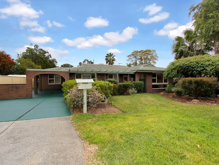 Fifth view of Homely house listing, 4 Chilham Place, Gosnells WA 6110
