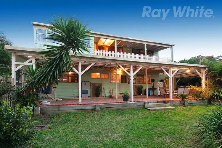 9 LANDARA Court, Mooroolbark VIC 3138