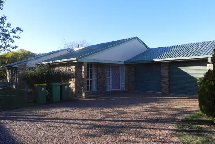 8 Fairway Drive, Pittsworth QLD 4356
