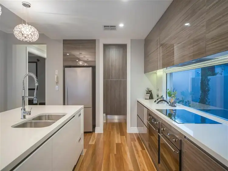 Fourth view of Homely house listing, 2829 Gracemere Circuit East, Hope Island QLD 4212