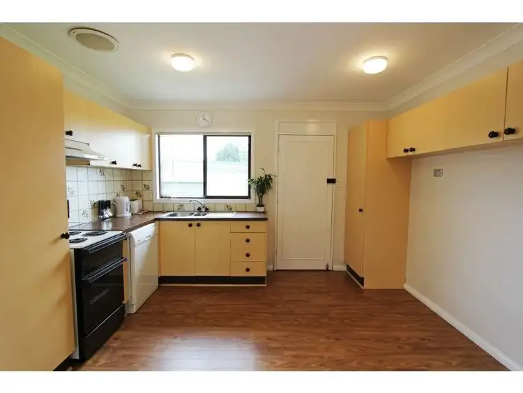 Fourth view of Homely house listing, 6 Woodward Avenue, Wyong NSW 2259