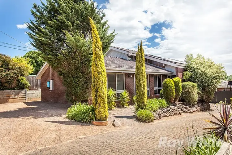 4 Kimberley Court, Mount Waverley VIC 3149