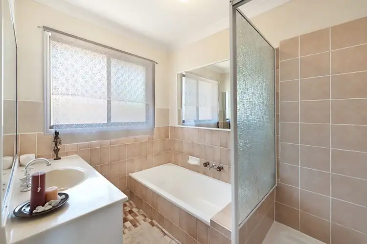 Seventh view of Homely apartment listing, 1/110 Oxley Drive, Paradise Point QLD 4216