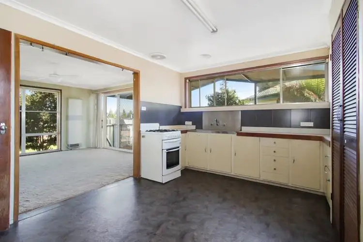 Second view of Homely house listing, 40 Dalgleish Street, Wodonga VIC 3690