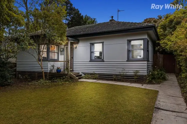 42 Orange Grove, Bayswater VIC 3153