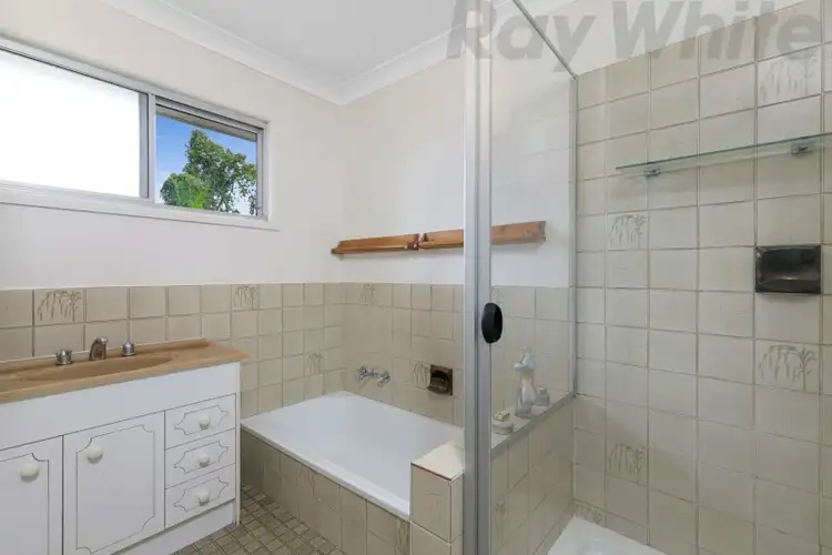 Fifth view of Homely house listing, 4 Ackworth Place, Alexandra Hills QLD 4161