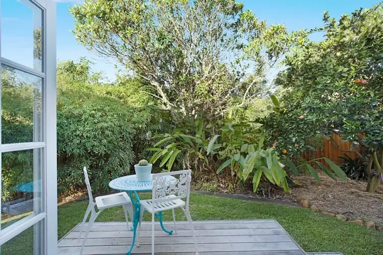 Sixth view of Homely house listing, 2/10 Cantwell Court, Miami QLD 4220