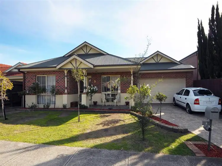 9 Stefans Court, Skye VIC 3977