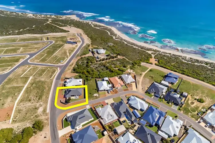 154 Glenfield Beach Drive, Glenfield WA 6532