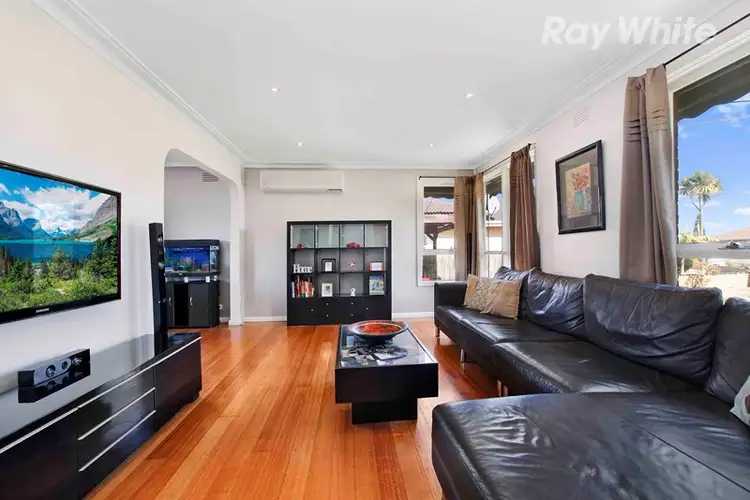 Second view of Homely other listing, 6 Dent Court, Thomastown VIC 3074