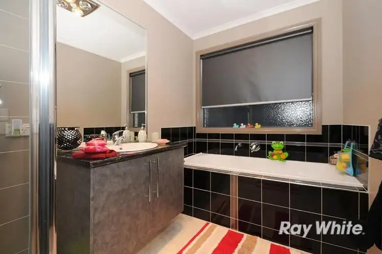 Sixth view of Homely house listing, 88 Calais Circuit, Cranbourne West VIC 3977