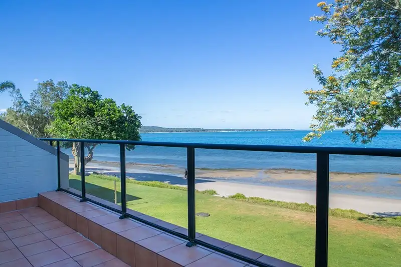 Main view of Homely unit listing, 4/33 Soldiers Point Road, Soldiers Point NSW 2317