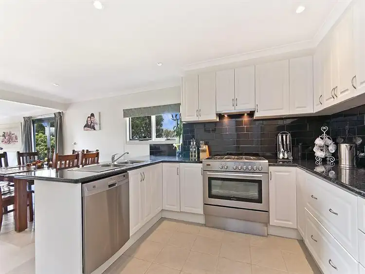 148 Bridge Road, Bushfield VIC 3281