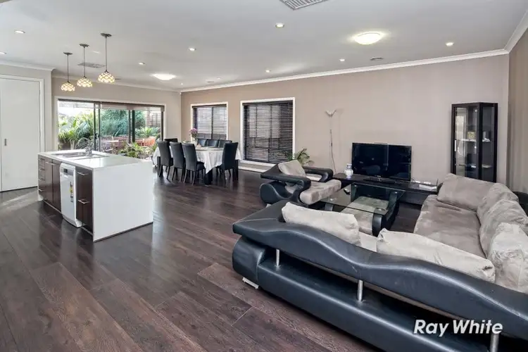 Fifth view of Homely house listing, 8 Lemon Grove, Cranbourne West VIC 3977