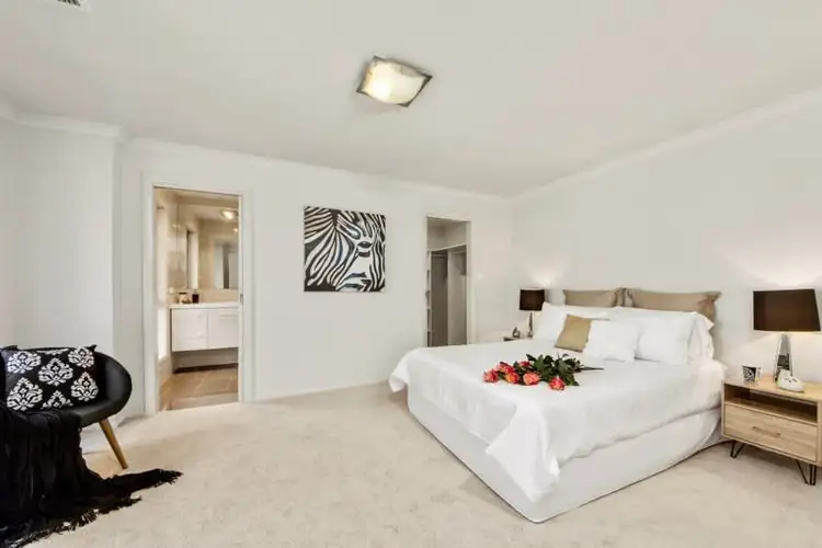 Second view of Homely house listing, 6 Bott Crescent, Casey ACT 2913