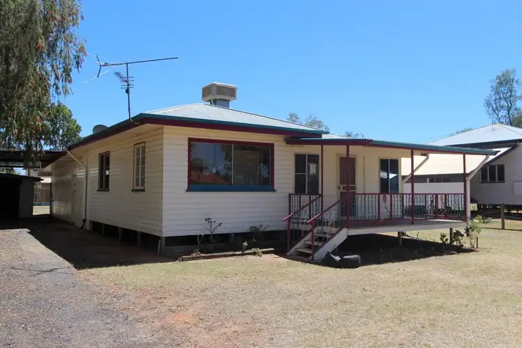 7 East Street, Charleville QLD 4470