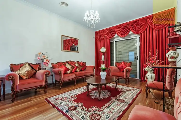 Sixth view of Homely house listing, 8 Woodgrove Street, Craigieburn VIC 3064