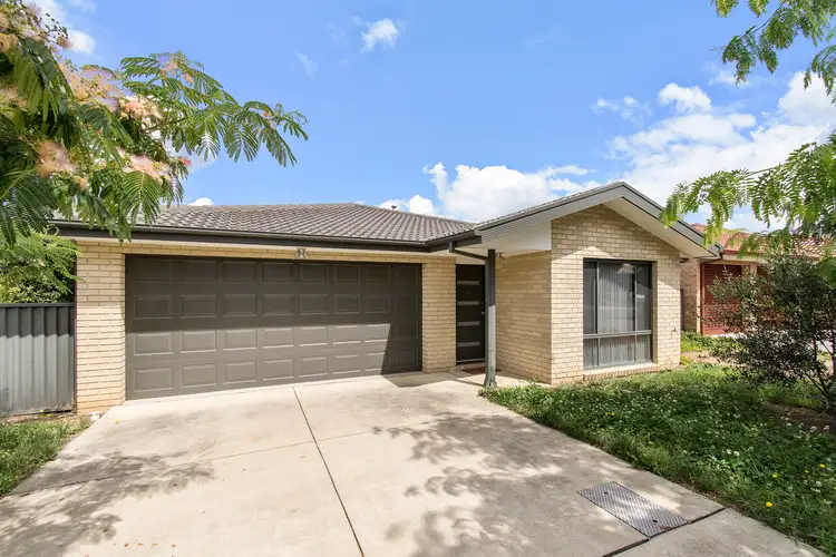 25 Bryan Hudson Street, Macgregor ACT 2615