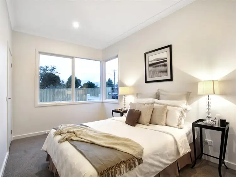 Fifth view of Homely house listing, 1/27 Simmonds Street, Hughesdale VIC 3166