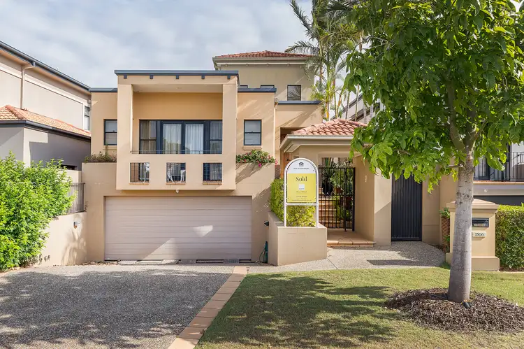 1506 Rosebank Way West, Hope Island QLD 4212
