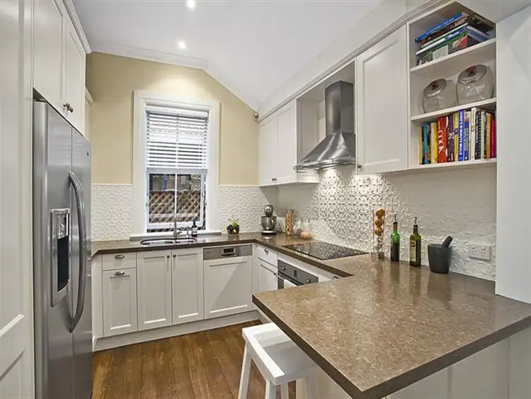 Third view of Homely apartment listing, 3/59 Kirribilli Avenue, Kirribilli NSW 2061