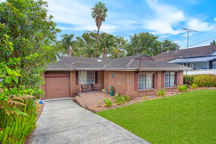 4 Kingfisher Place, Tumbi Umbi NSW 2261