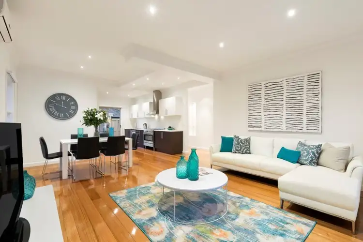 Second view of Homely unit listing, 1/5 Luntar Road, Oakleigh South VIC 3167