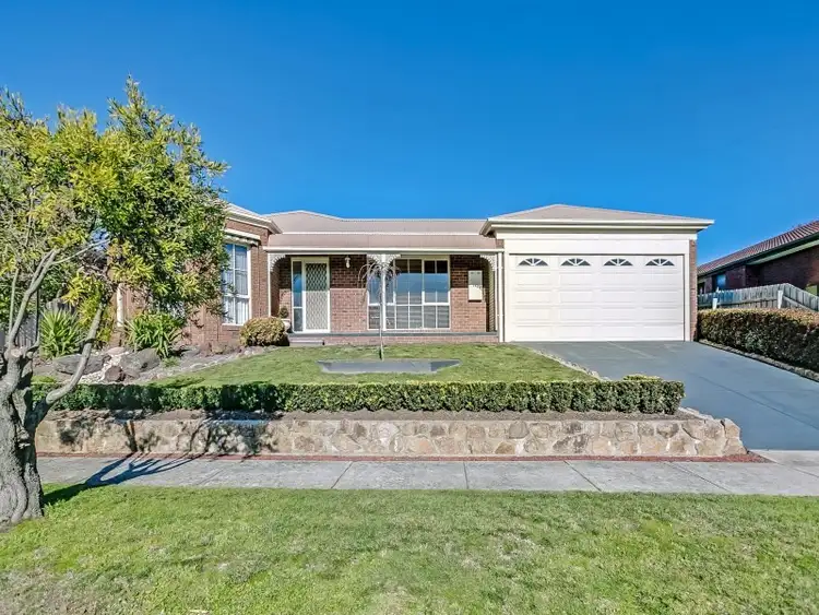 18 Aquarius Drive, Frankston VIC 3199