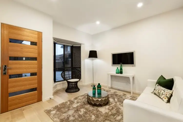 Fourth view of Homely townhouse listing, 2/16 Alfred Grove, Oakleigh East VIC 3166
