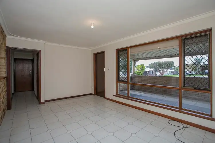 Seventh view of Homely house listing, 4 Worrall Court, Orelia WA 6167