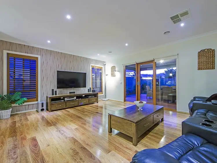 Fifth view of Homely house listing, 28 Parkvista Drive, Truganina VIC 3029