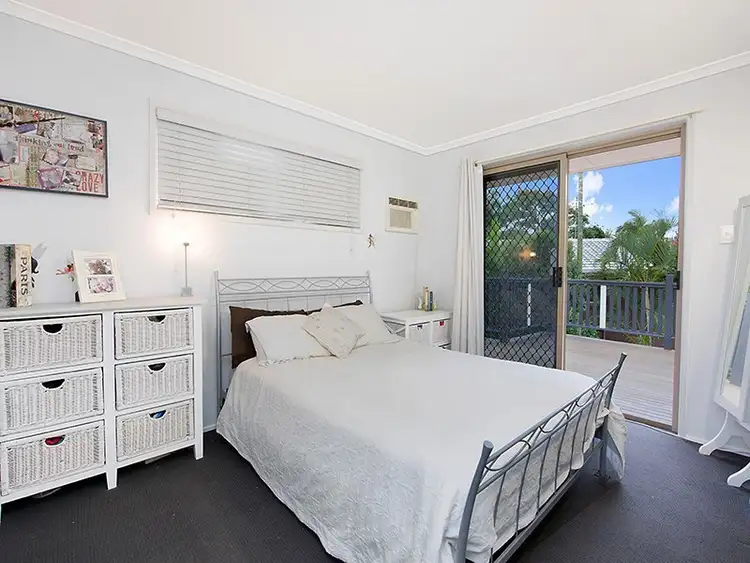 Seventh view of Homely house listing, 2 Lorinya Court, Battery Hill QLD 4551